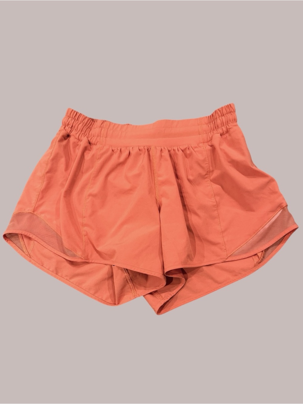 Lululemon Hotty Hot Low-Rise Lined Short 4"